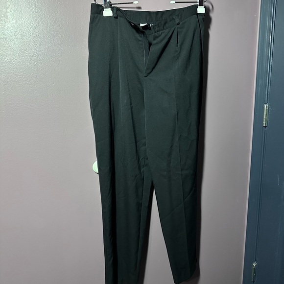 Briggs New York Women’s Elegant Black Dress Pants - Picture 1 of 3
